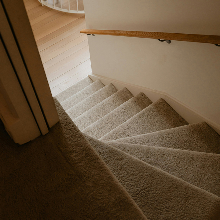 Stairs and landing carpet cleaning